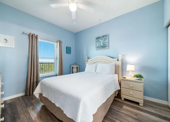 The Dunes 708 Holiday home